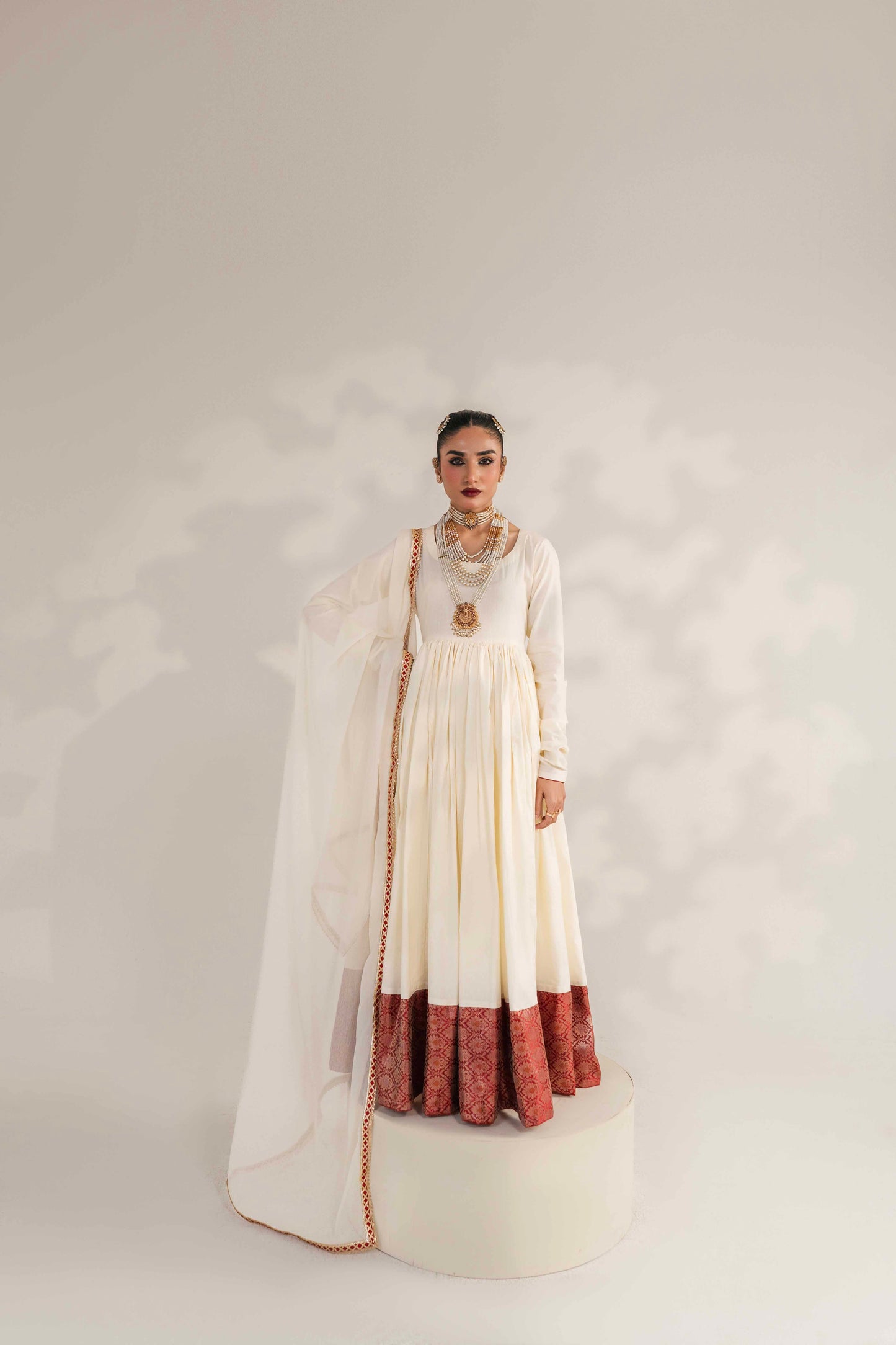 Classic embroidered long shirt for women